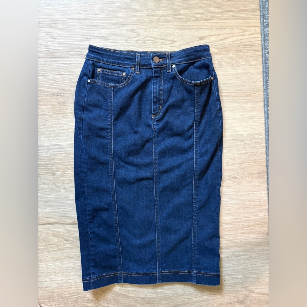 Boden Dark Blue Straight-Leg Denim Skirt
